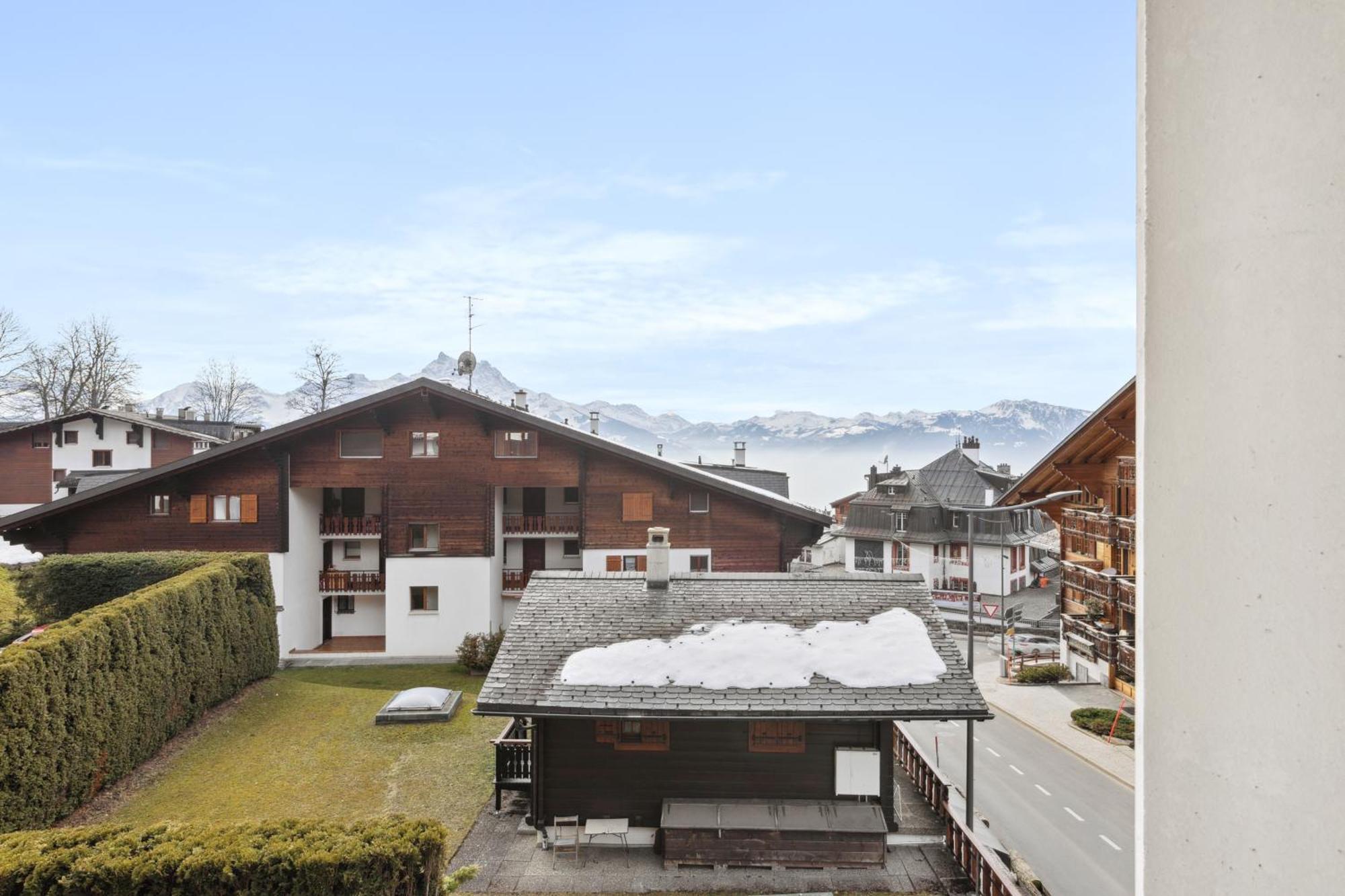 Triplex In Villars Centre With Parking エクステリア 写真