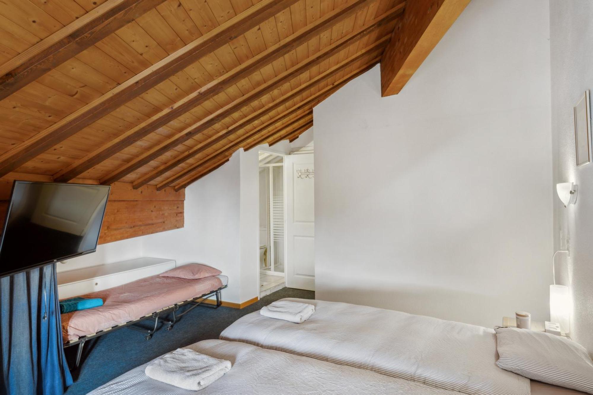 Triplex In Villars Centre With Parking エクステリア 写真